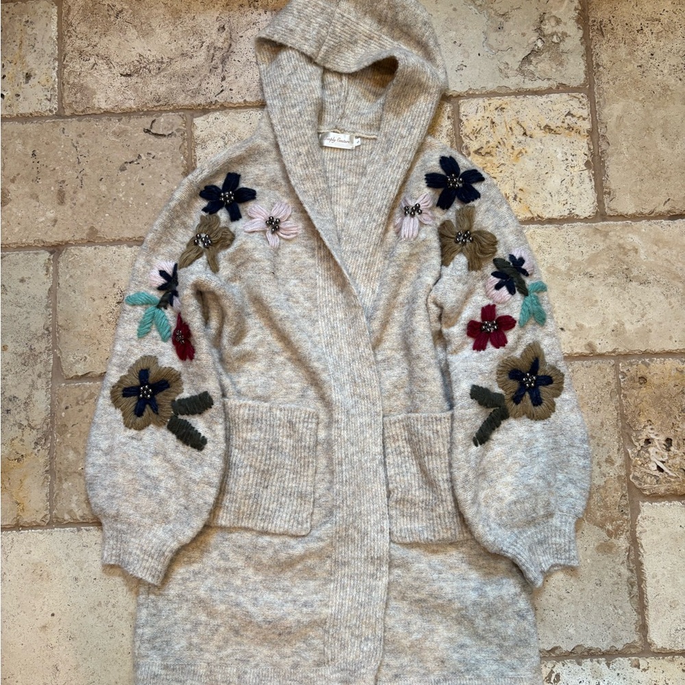 Simply Couture Floral Embroidered Soft Knit Cardigan